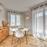 F2 Refait A Neuf Balcon Centre-ville Proche شقة