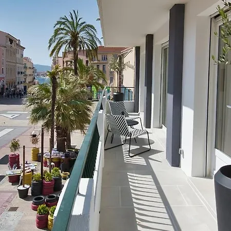 F2 Refait A Neuf Balcon Centre-ville Proche * Сен-Рафаэль